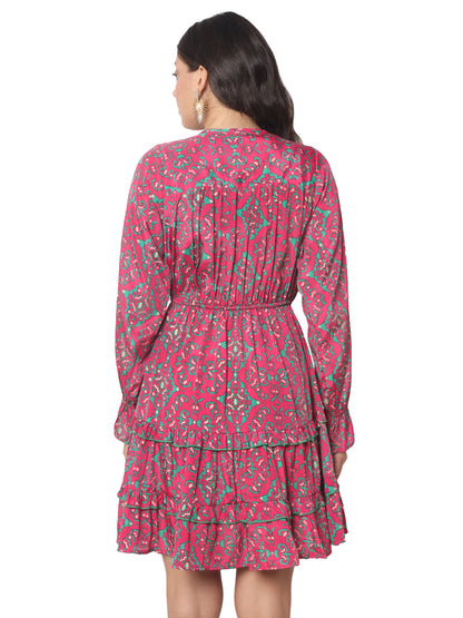 Robe courte à volants en soie Regal Radiance 