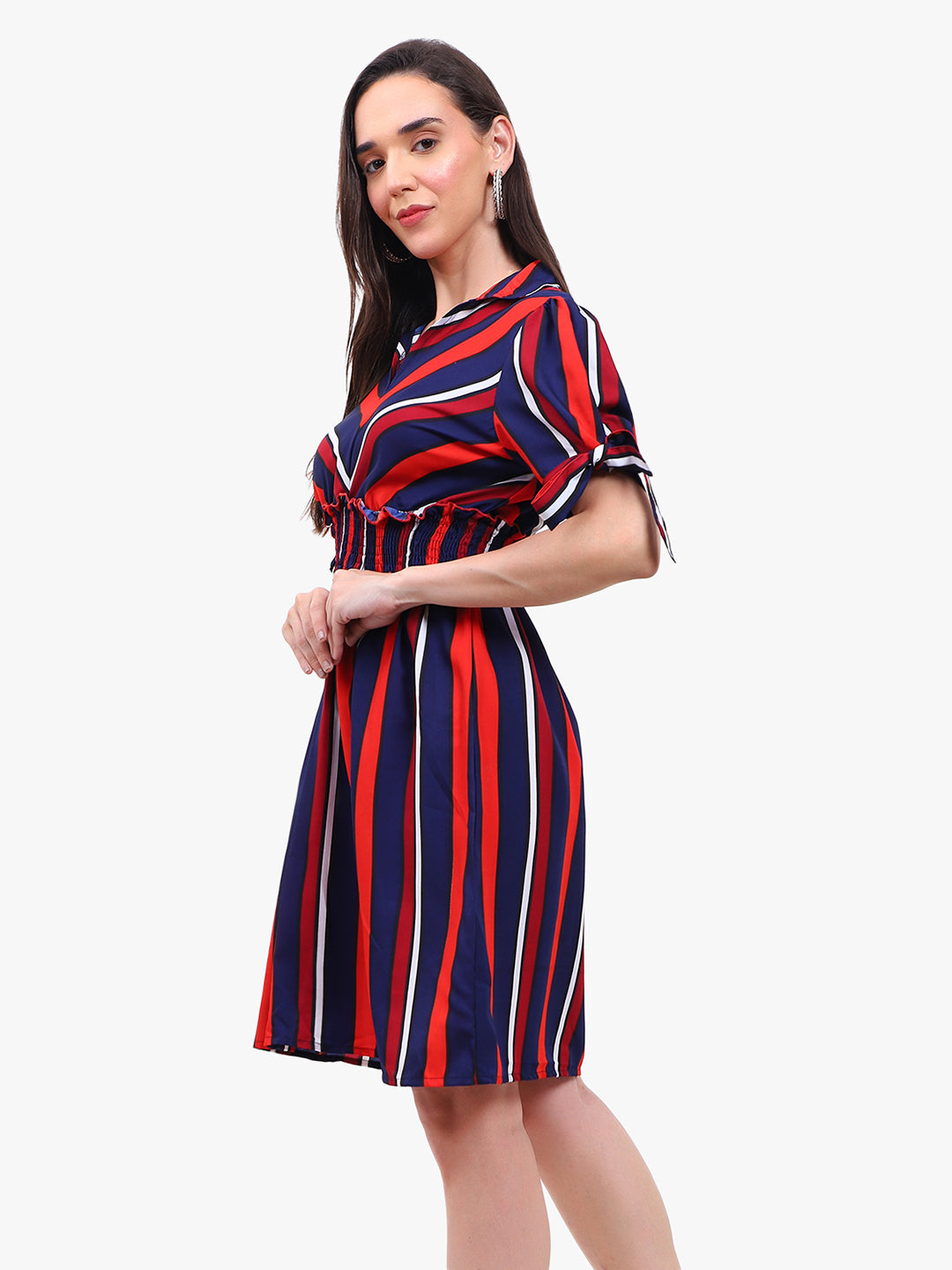 Vestido de crepe a rayas