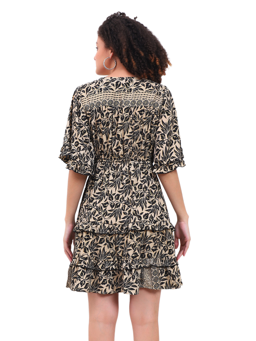 Robe courte à volants en soie Regal Radiance 