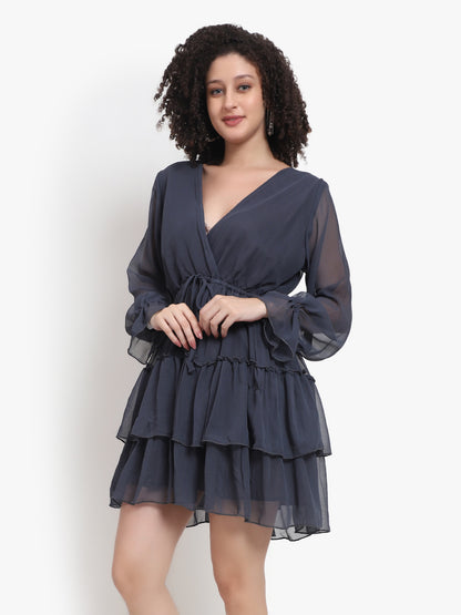 Mini-robe à volants 
